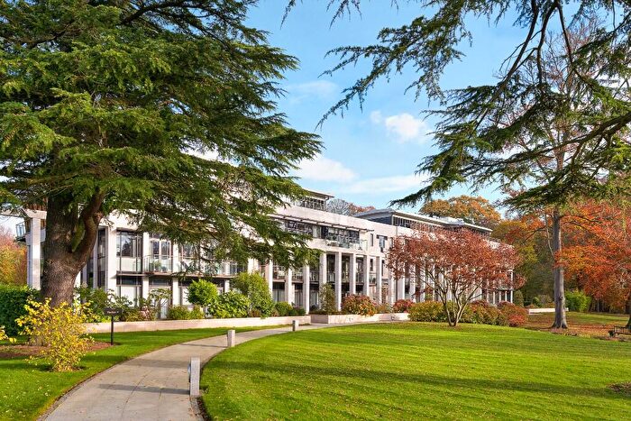 3 Bedroom Apartment To Rent In Charters Estate, Sunninghill, Ascot, SL5