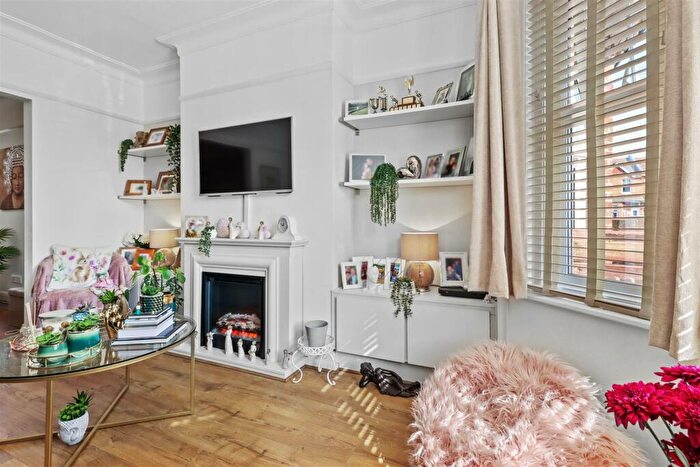 3 Bedroom Terraced House For Sale In Albion Road, Eastbourne, BN22