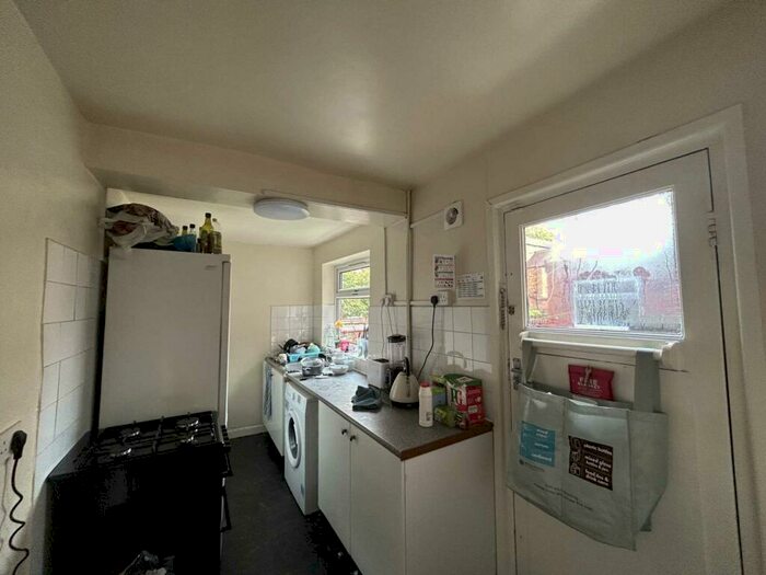 4 Bedroom Terraced House To Rent In Davenport, Withington, M20