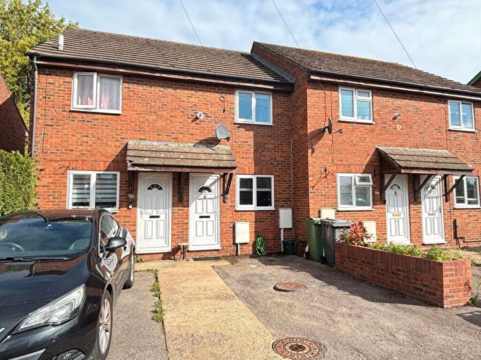 2 Bedroom Terraced House For Sale In Hemmingsdale Road, Hempsted, GL2