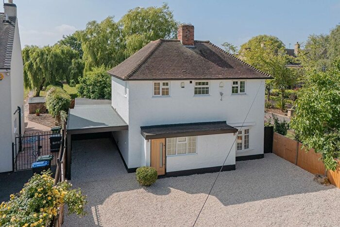 4 Bedroom Detached House To Rent In Hillcroft, Uppingham Road, Houghton-On-The-Hill, Leicester, LE7