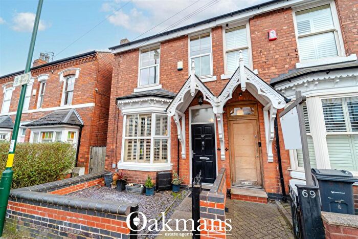 3 Bedroom Semi-Detached House For Sale In Station Road, Harborne, Birmingham, B17