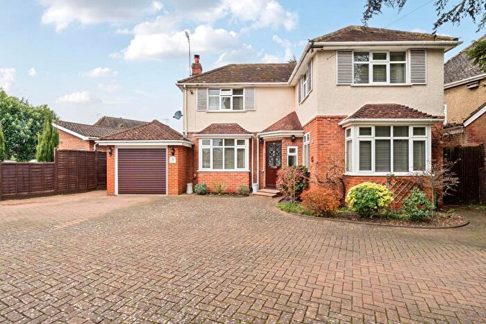 3 Bedroom Detached House For Sale In Kenton Road, Earley, Reading, RG6