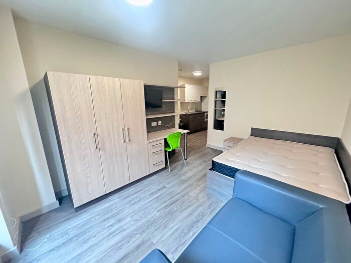 Studio To Rent In Hounds Gate, Nottingham, NG1