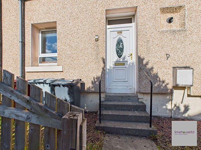 1 Bedroom Flat To Rent In Hospitland Drive, Lanark, ML11