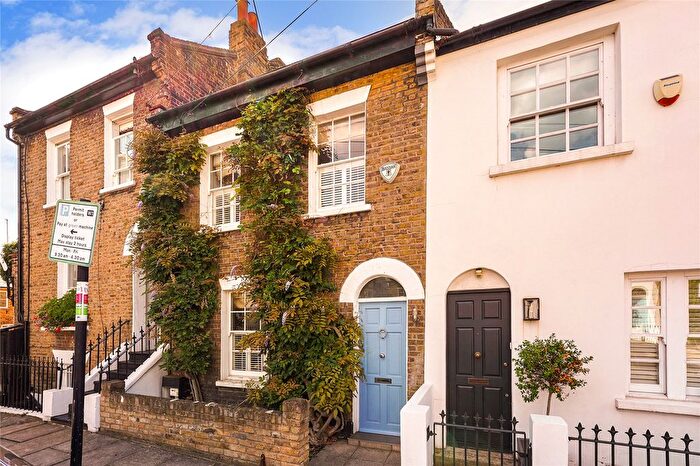 3 Bedroom Terraced House For Sale In Tonsley Road, Tonsleys, Wandsworth, London, SW18