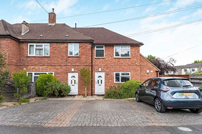 2 Bedroom Property To Rent In Bernwood Road, Headington, OX3