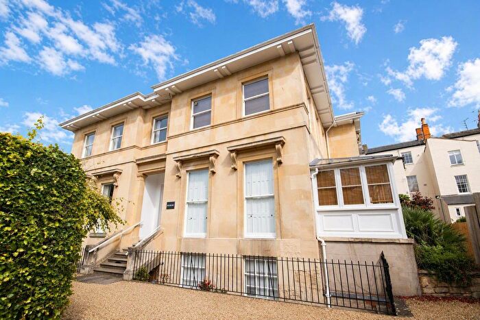 1 Bedroom Flat To Rent In Lansdown, Cheltenham, GL50