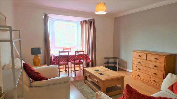 2 Bedroom Flat To Rent In Grantully Place, Newington, Edinburgh, EH9