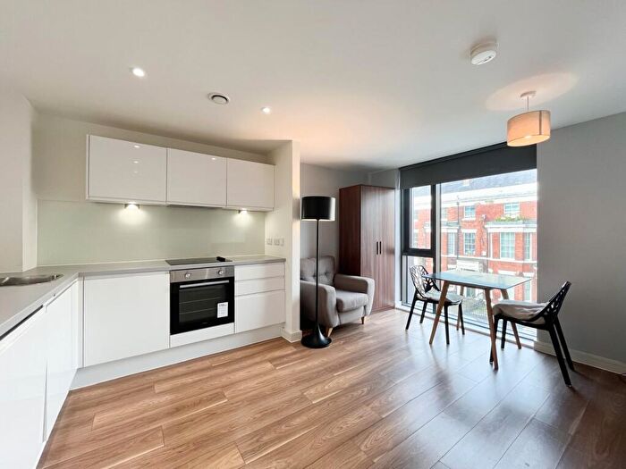 Studio To Rent In Falkner Street, Liverpool, Merseyside, L8