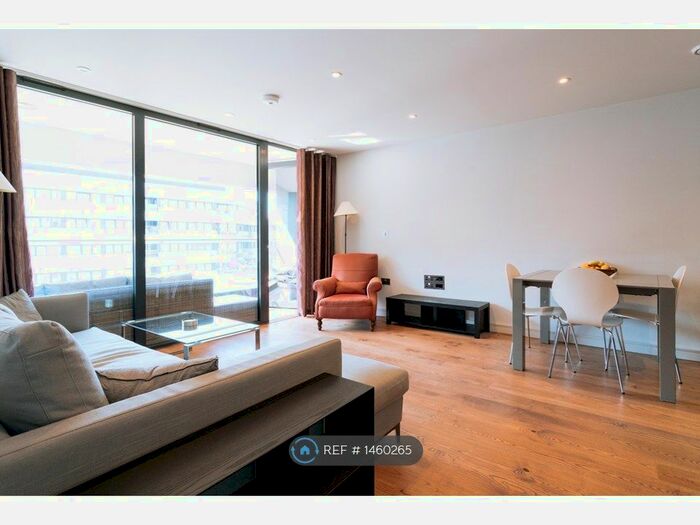 2 Bedroom Flat To Rent In Lambarde Square, London, SE10