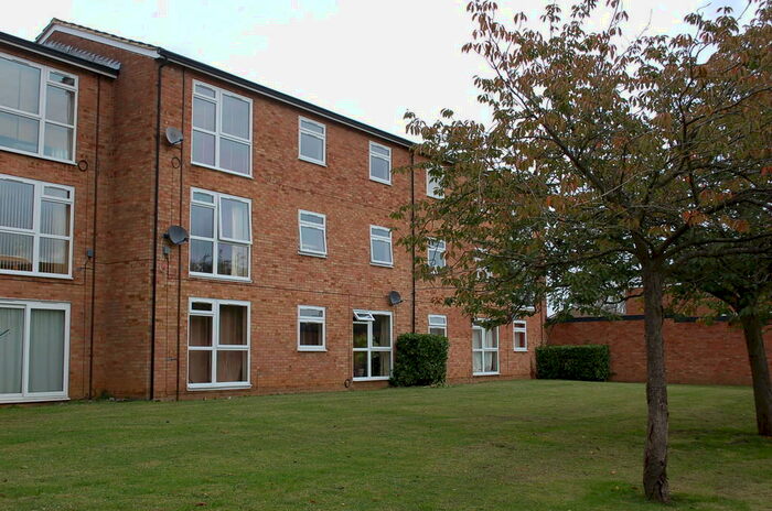 2 Bedroom Apartment To Rent In Claycroft, Welwyn Garden City., AL7