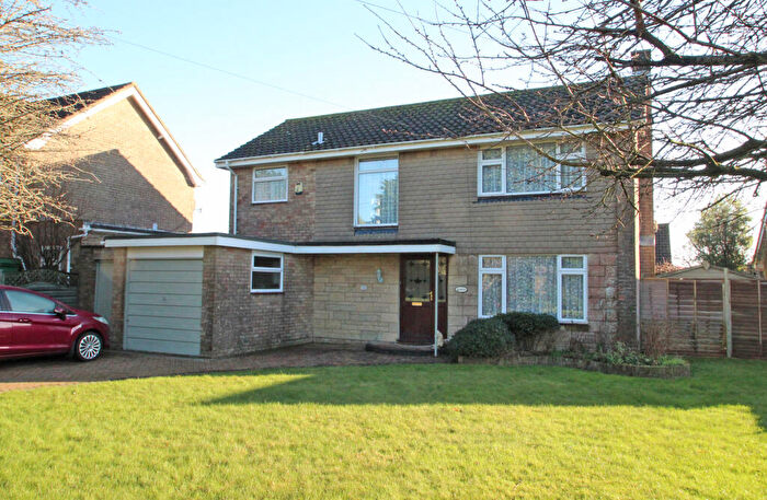 4 Bedroom Detached House For Sale In River View, East Cowes, PO32