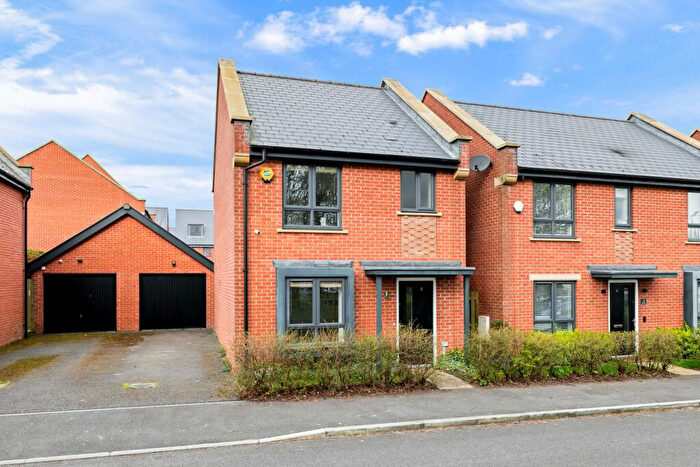 3 Bedroom Detached House For Sale In Dura Way, Folkestone, CT20