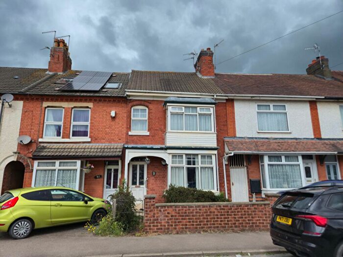 3 Bedroom Terraced House For Sale In Forest Road, Coalville, LE67