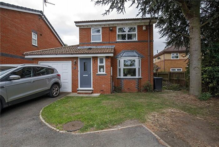 3 Bedroom Detached House To Rent In Bransholme Drive, York, North Yorkshire, YO30