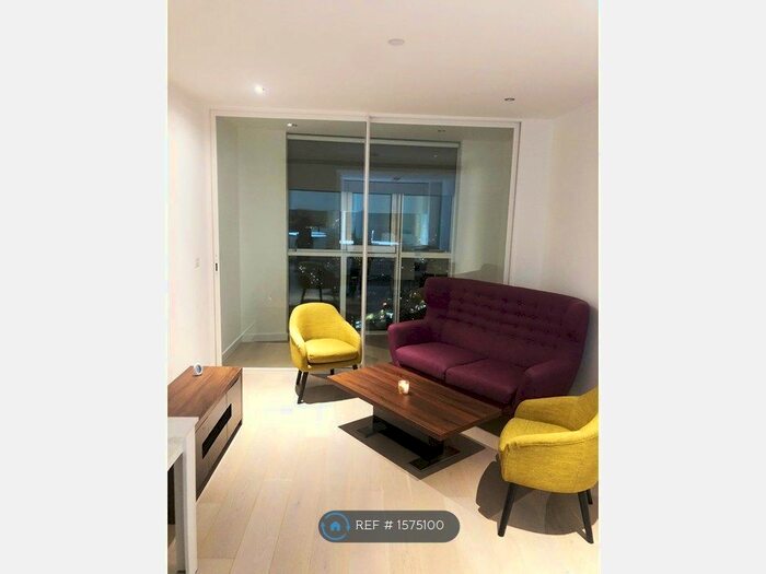 1 Bedroom Flat To Rent In Sky Gardens, London, SW8