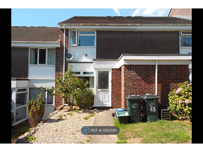 1 Bedroom Flat To Rent In Kingsteignton, Newton Abbot, TQ12