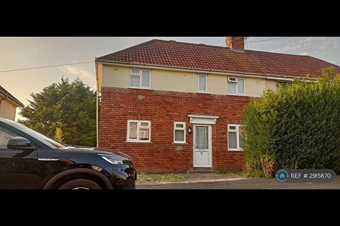 3 Bedroom Semi-Detached House To Rent In Selby Road, Bristol, BS5