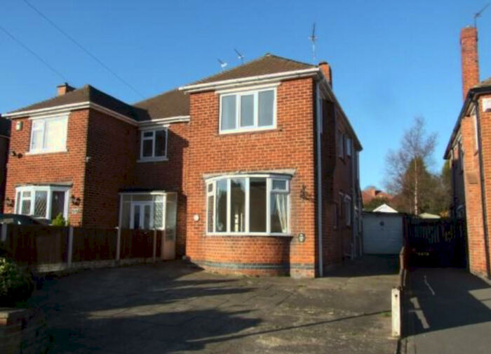 3 Bedroom Semi-Detached House To Rent In Merridale Road, Littleover, DE23