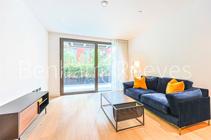 1 Bedroom Apartment To Rent In Viaduct Gardens, London, SW11