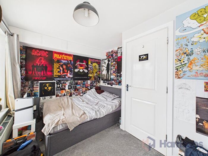 3 Bedroom Terraced House For Sale In All Saints Close, Iwade, Sittingbourne, Kent, ME9