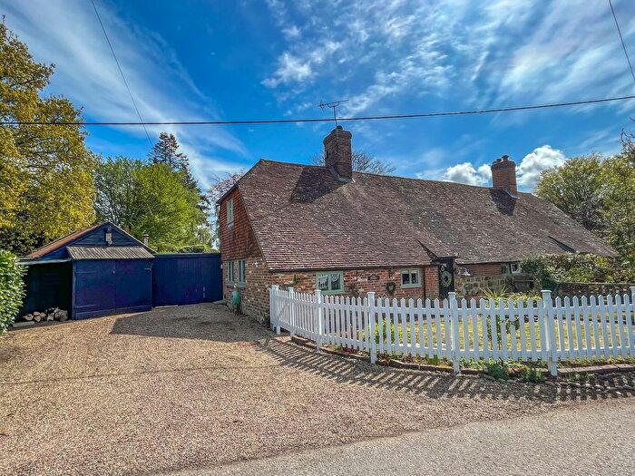 3 Bedroom Cottage For Sale In New England Lane, Sedlescombe, TN33