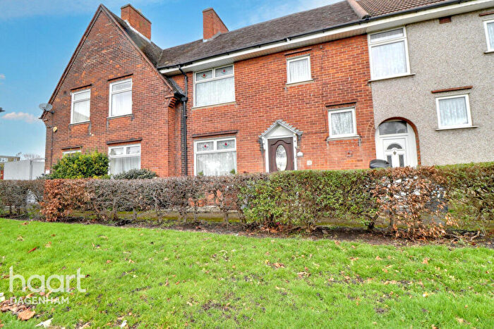 3 Bedroom Terraced House For Sale In Longbridge Road, Dagenham, RM8