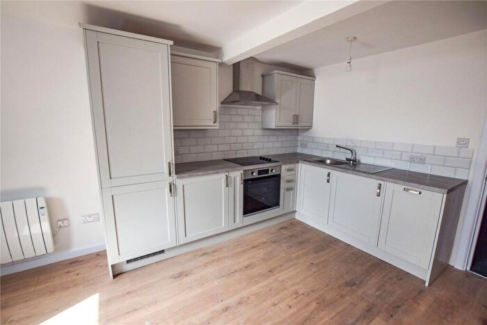 1 Bedroom Flat To Rent In Marsland Road, Sale, Greater Manchester, M33