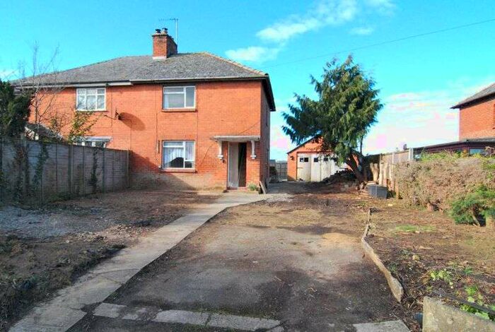 3 Bedroom Property For Sale In Hillview, Sandhurst, Gloucester, GL2
