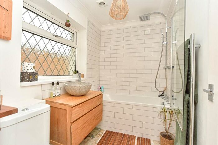 3 Bedroom Terraced House For Sale In First Avenue, Rushenden, Sheerness, Kent, ME11