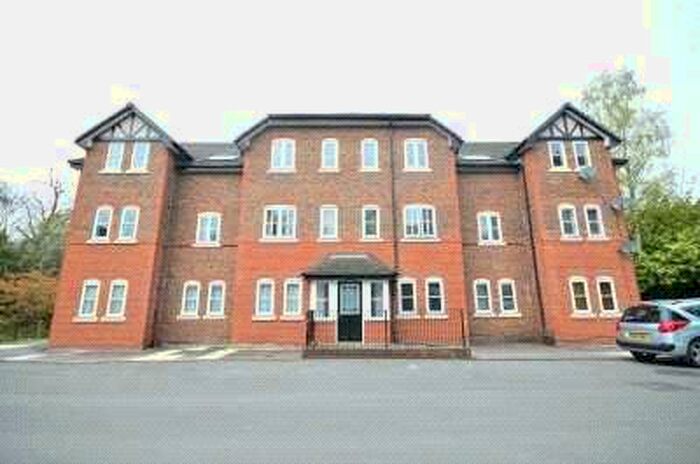 2 Bedroom Apartment To Rent In Pencarrow Close, Didsbury, Manchester, M20