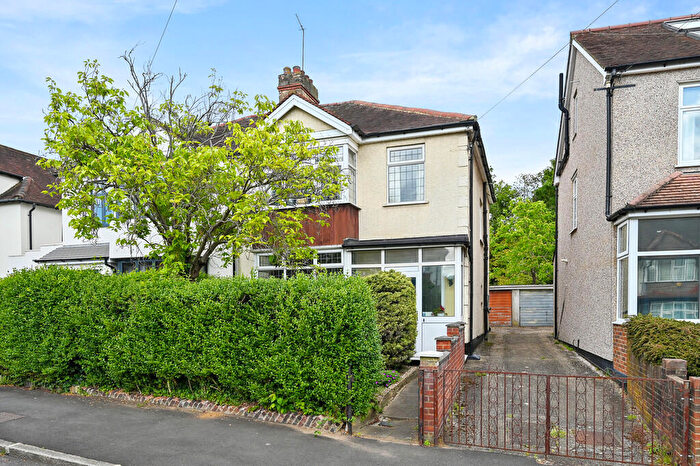 3 Bedroom Semi Detached House For Sale In The Meadow Way, Harrow, HA3