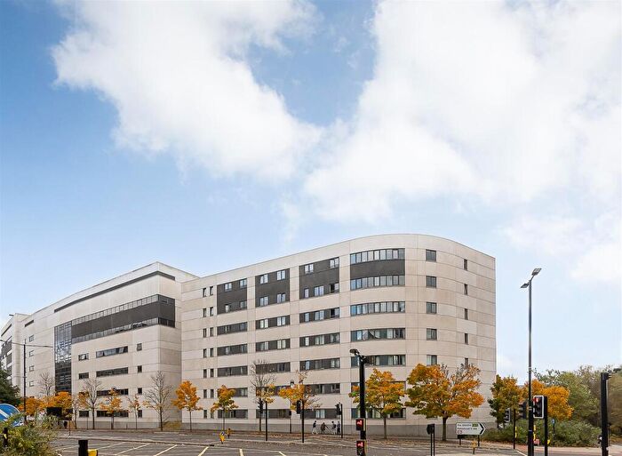 2 Bedroom Penthouse To Rent In Citygate, Bath Lane, Newcastle Upon Tyne, NE1