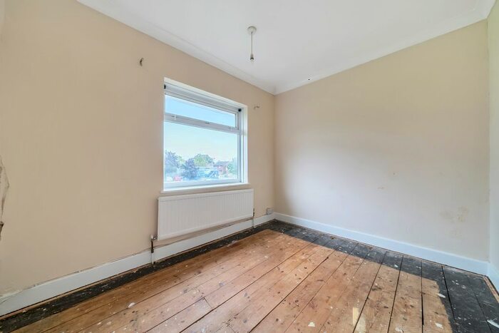 3 Bedroom Terraced House For Sale In Redbridge Hill, Millbrook, Southampton, SO16