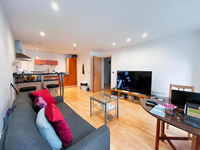 2 Bedroom Flat To Rent In Westray, Gotts Road, Leeds, LS12