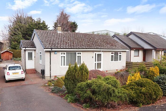 3 Bedroom Detached Bungalow To Rent In Avonmill Road, Linlithgow Bridge, EH49