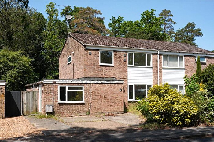 5 Bedroom Semi-Detached House For Sale In Woodlands Way, Mildenhall, Bury St. Edmunds, Suffolk, IP28