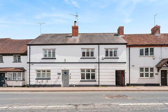 2 Bedroom Cottage For Sale In High Street, Henley-In-Arden, B95