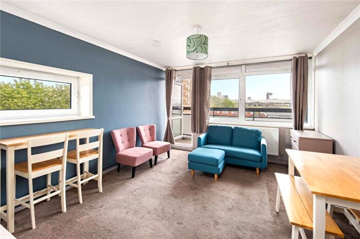 2 Bedroom Flat To Rent In Waverton House, Jodrell Road, Bow, London, E3