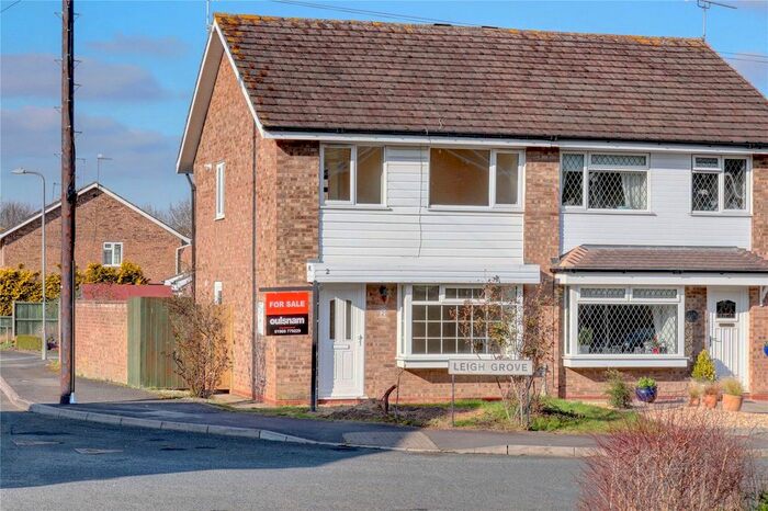 3 Bedroom Semi-Detached House To Rent In Leigh Grove, Droitwich, Worcestershire, WR9