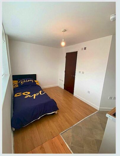 Studio To Rent In Railway Road, Newhaven, BN9