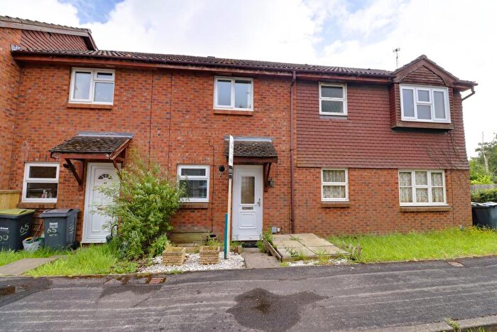 2 Bedroom Terraced House For Sale In Amethyst Grove, Waterlooville, PO7