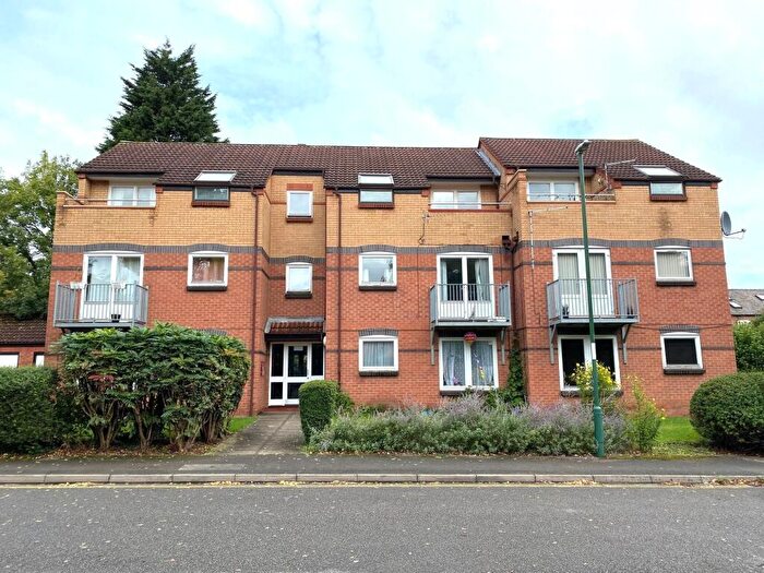 2 Bedroom Flat To Rent In Tonnelier Road, Dunkirk, NG7