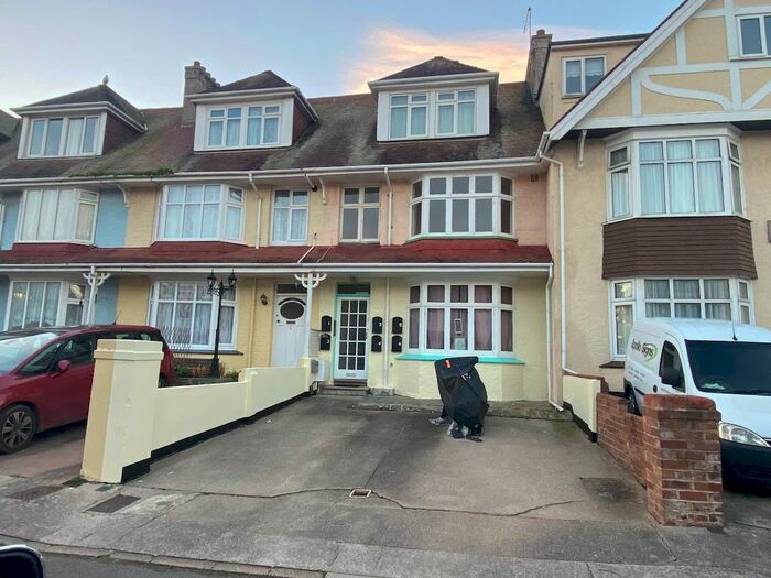 Studio To Rent In Warefield Road, Paignton, TQ3