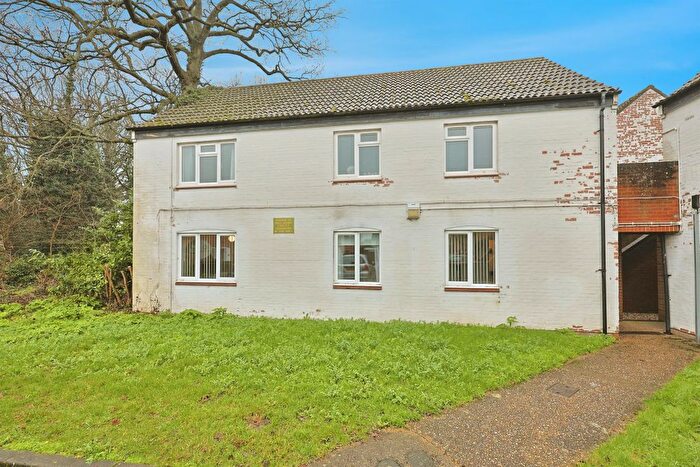 2 Bedroom Flat For Sale In Dogwood Road, Norwich, NR6