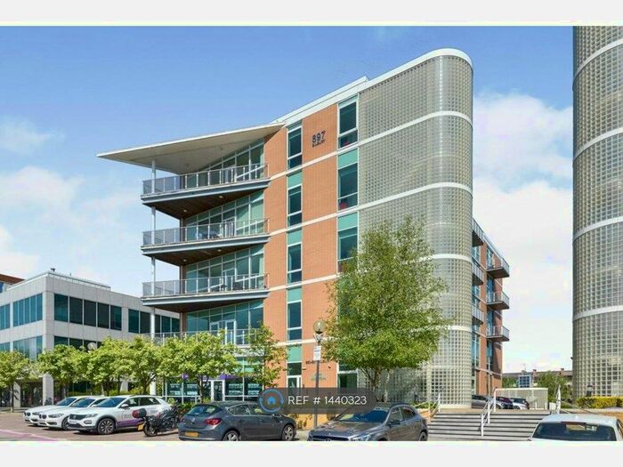 1 Bedroom Flat To Rent In Silbury Boulevard, Milton Keynes, MK9