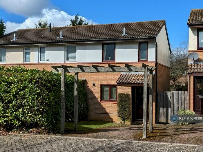 2 Bedroom Semi-Detached House To Rent In Hadley Place, Milton Keynes, MK13