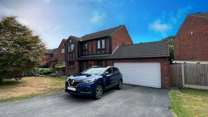 4 Bedroom Detached House To Rent In South Brae Close, Littleover, Derby, DE23