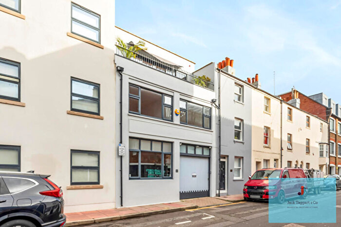 4 Bedroom House For Sale In Castle Street, Brighton, BN1